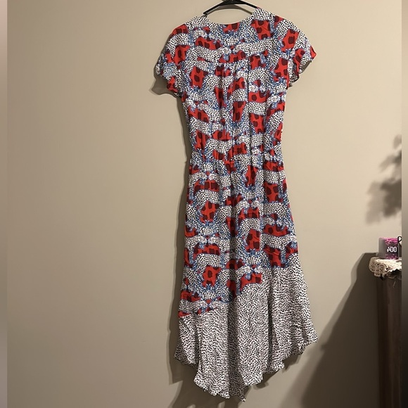 NWOT PARKER S
Reina Faux Wrap Midi Dress Animalia Blue Multi Print Leopard Cat - Picture 9 of 12
